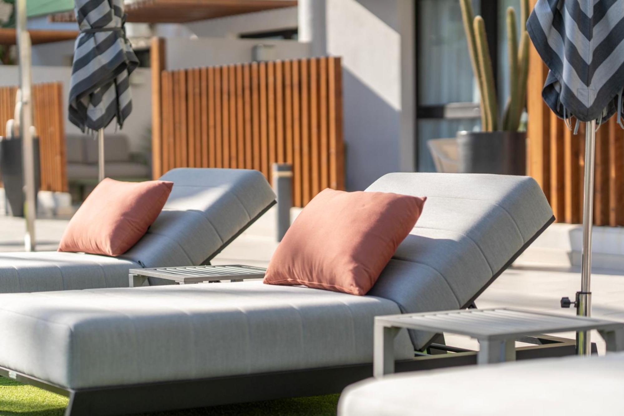 Hotel Livvo Anamar Suites Плайя-дель-Инглес Экстерьер фото